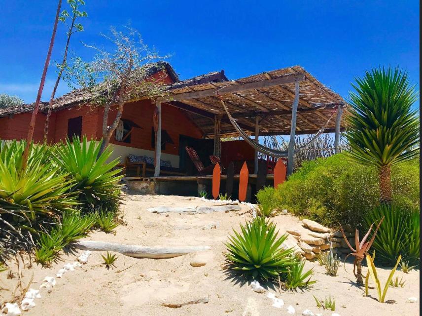 Hotel Mada Surf Ranch Anakao Exterior foto